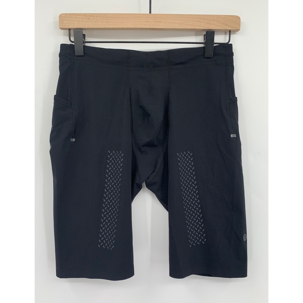 Lululemon Shorts Mens Large Black Vital Drive Training Half Tight 10"
